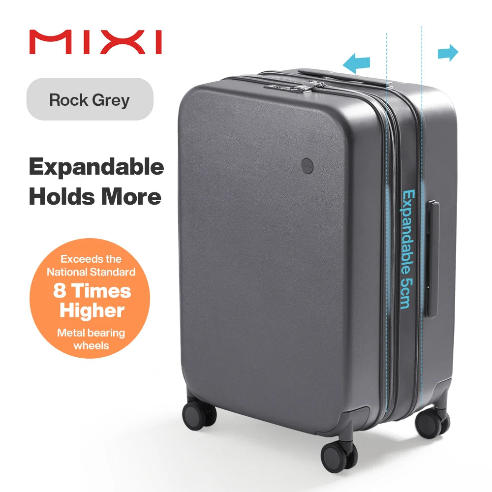 Design Puristic Expandable Travel Luggage